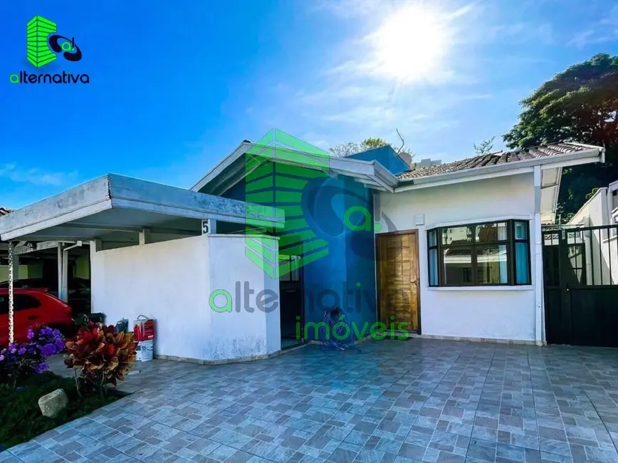 Foto 1 de Casa com 3 quartos à venda e para alugar, 210m2 em Parque São Luís, Taubate - SP
