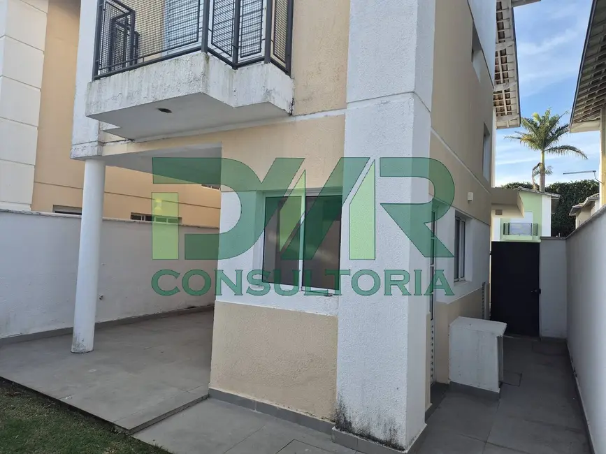 Foto 8 de Casa com 3 quartos à venda, 170m2 em Jardim Califórnia, Taubate - SP
