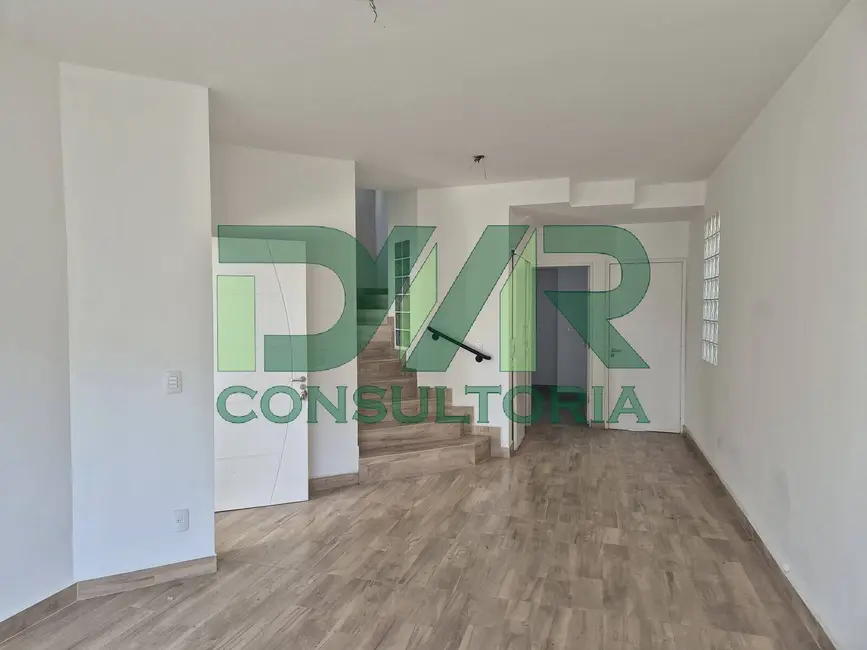 Foto 3 de Casa com 3 quartos à venda, 170m2 em Jardim Califórnia, Taubate - SP