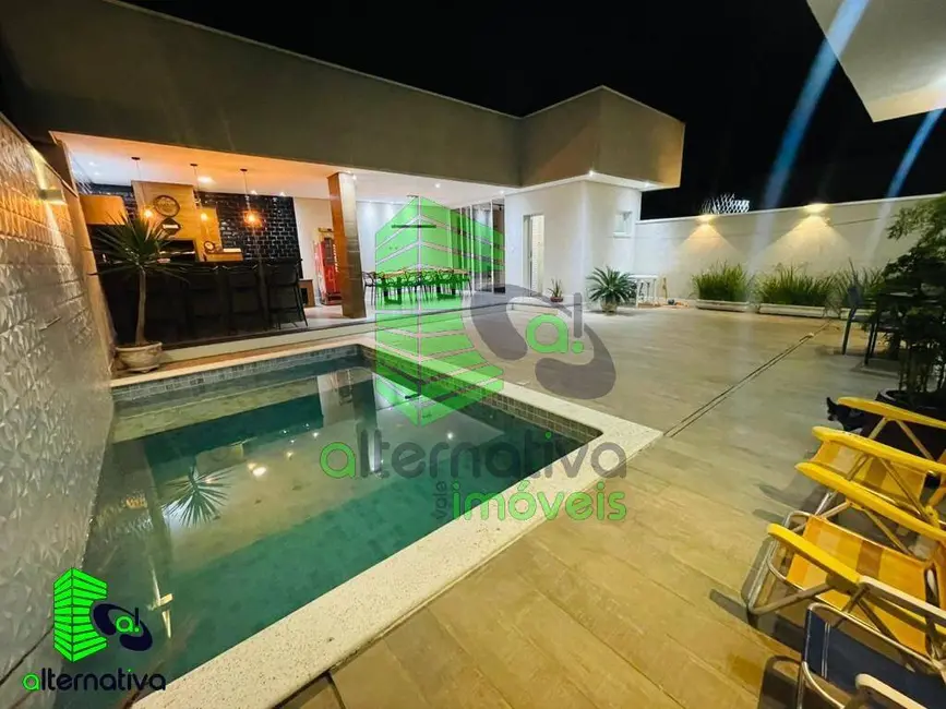 Foto 3 de Casa com 4 quartos à venda, 354m2 em Tremembe - SP