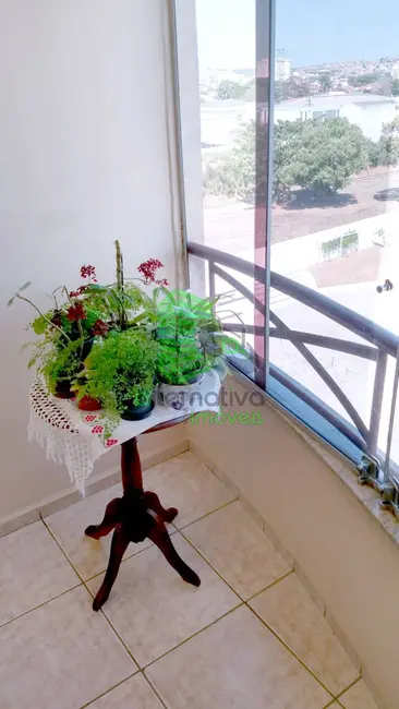 Foto 6 de Apartamento com 2 quartos à venda, 61m2 em Vila São Geraldo, Taubate - SP
