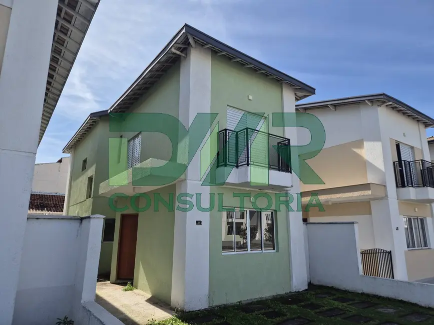 Foto 1 de Casa com 3 quartos à venda, 151m2 em Jardim Califórnia, Taubate - SP