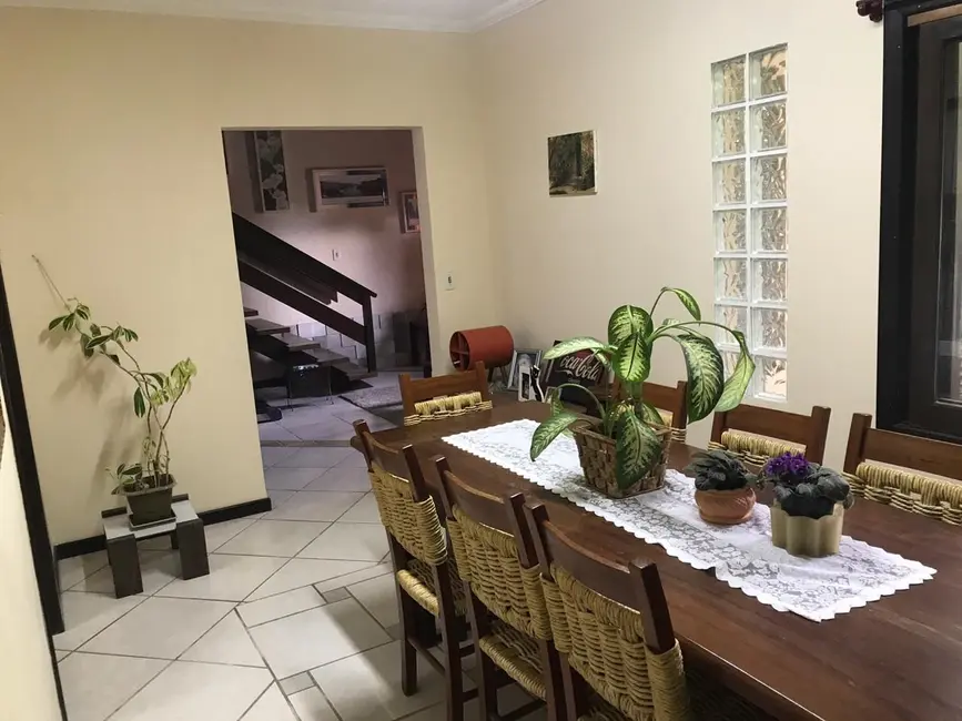 Foto 7 de Casa com 3 quartos à venda, 280m2 em Centro, Porto Belo - SC
