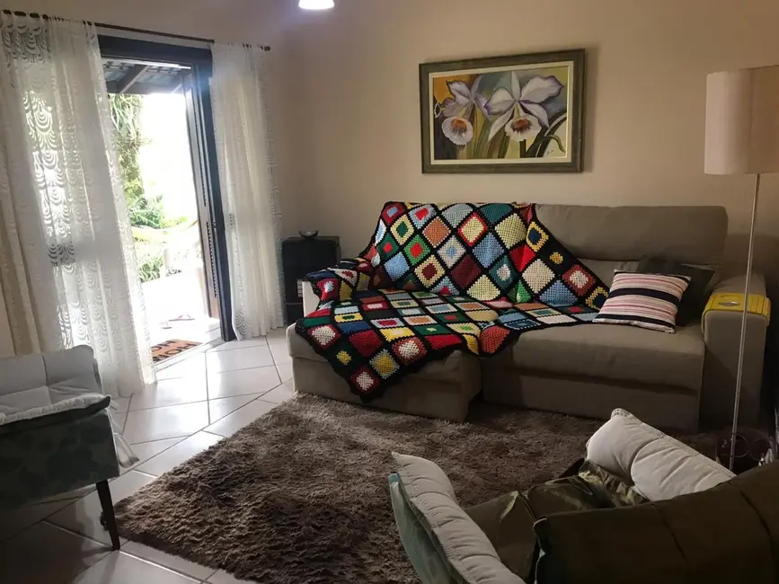Foto 6 de Casa com 3 quartos à venda, 280m2 em Centro, Porto Belo - SC