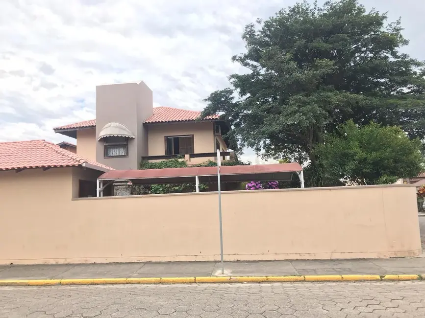 Foto 5 de Casa com 3 quartos à venda, 280m2 em Centro, Porto Belo - SC