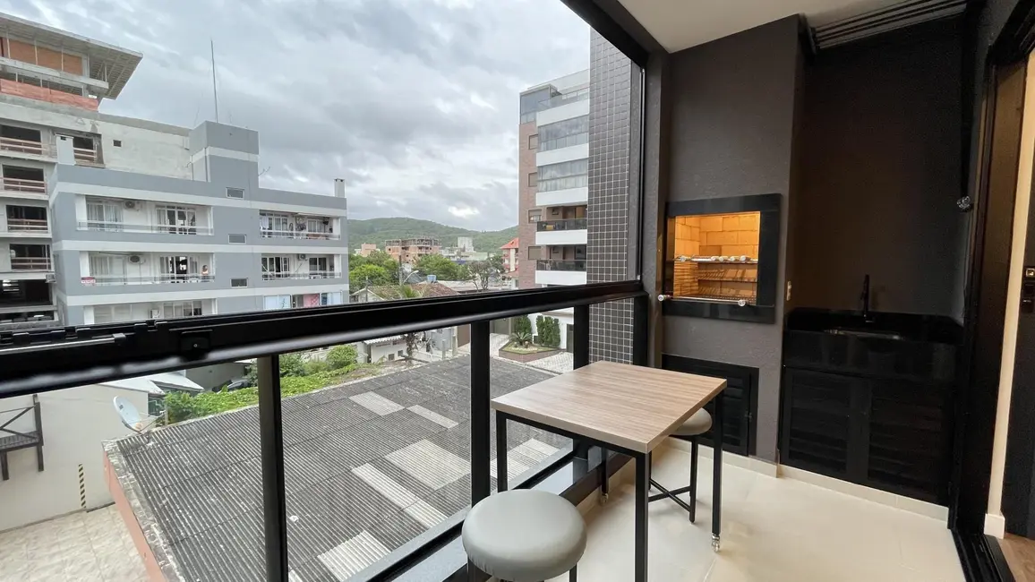 Foto 6 de Loft / Flat com 1 quarto à venda, 34m2 em Bombinhas - SC