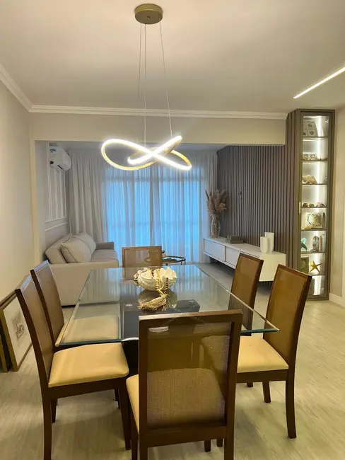 Apartamento com 3 quartos para alugar, 90m2 em Bombinhas - SC - imagem 4 Foto 4 de Apartamento com 3 quartos para alugar, 90m2 em Bombinhas - SC