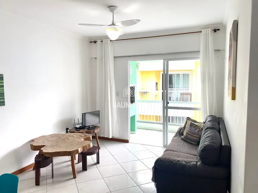 Foto 2 de Apartamento com 2 quartos para alugar, 75m2 em Bombinhas - SC