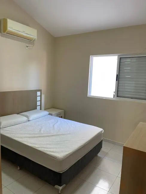 Foto 6 de Sobrado com 3 quartos para alugar, 60m2 em Bombinhas - SC