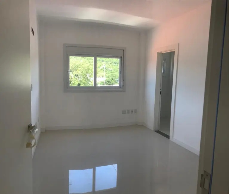 Foto 4 de Apartamento com 3 quartos à venda, 156m2 em Bombinhas - SC