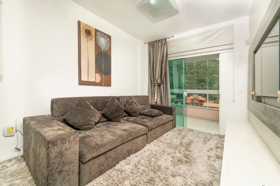 Foto 6 de Apartamento com 2 quartos para alugar, 85m2 em Bombinhas - SC