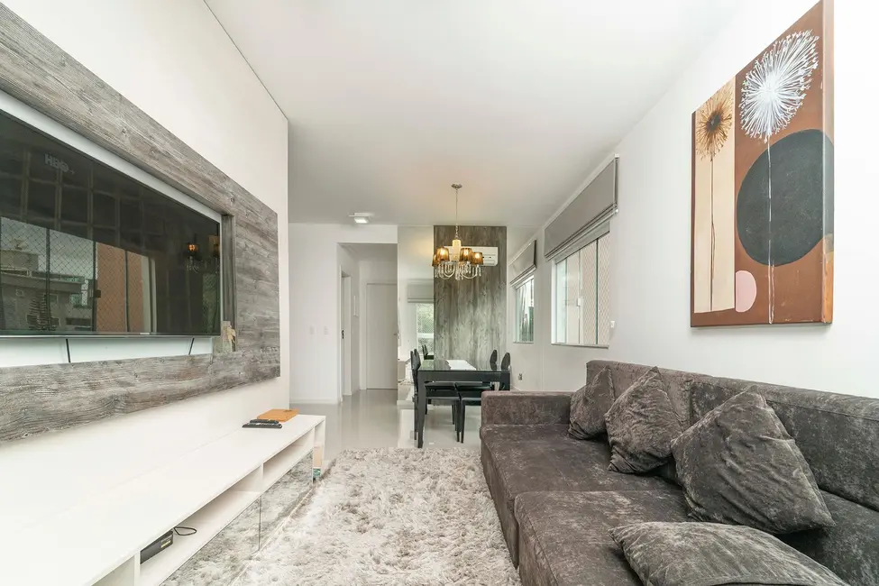 Foto 3 de Apartamento com 2 quartos para alugar, 85m2 em Bombinhas - SC