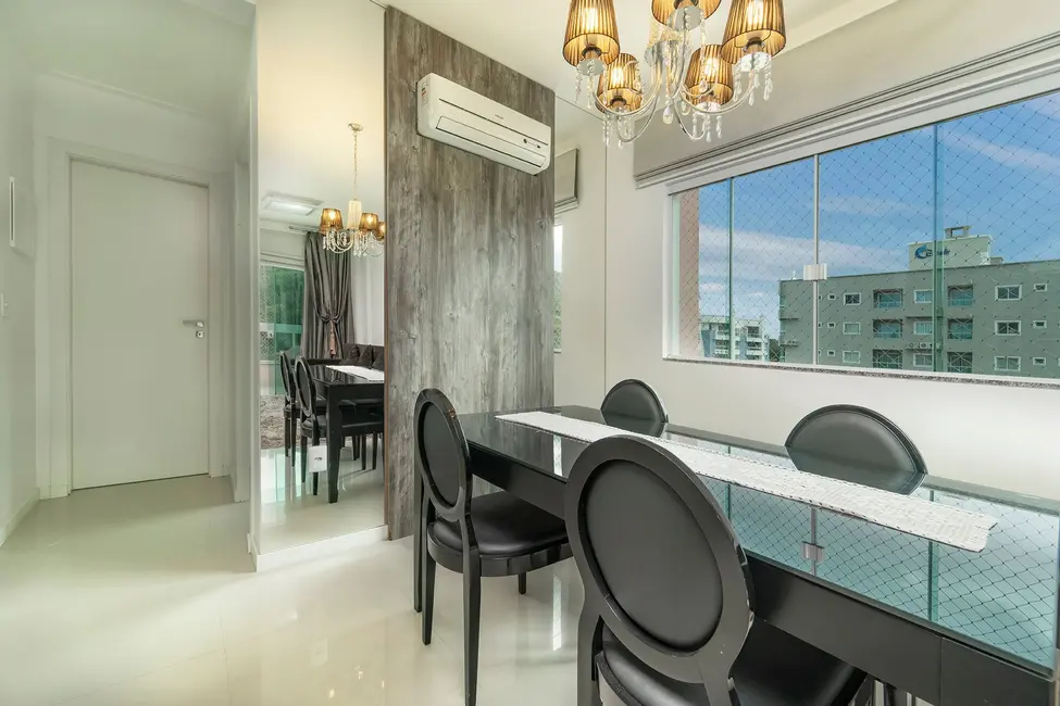 Foto 8 de Apartamento com 2 quartos para alugar, 85m2 em Bombinhas - SC