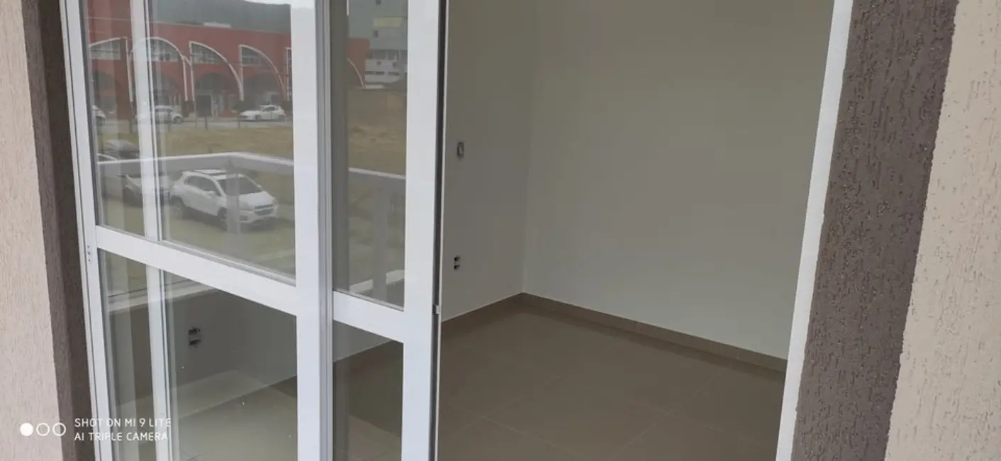 Foto 9 de Apartamento com 3 quartos à venda, 92m2 em Bombinhas - SC