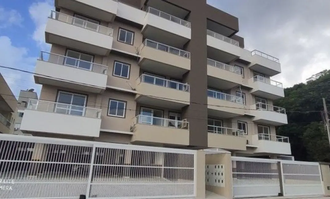 Foto 2 de Apartamento com 3 quartos à venda, 92m2 em Bombinhas - SC