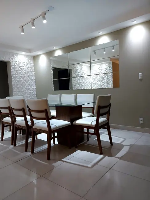 Apartamento com 3 quartos para alugar, 130m2 em Bombinhas - SC - imagem 3 Foto 3 de Apartamento com 3 quartos para alugar, 130m2 em Bombinhas - SC