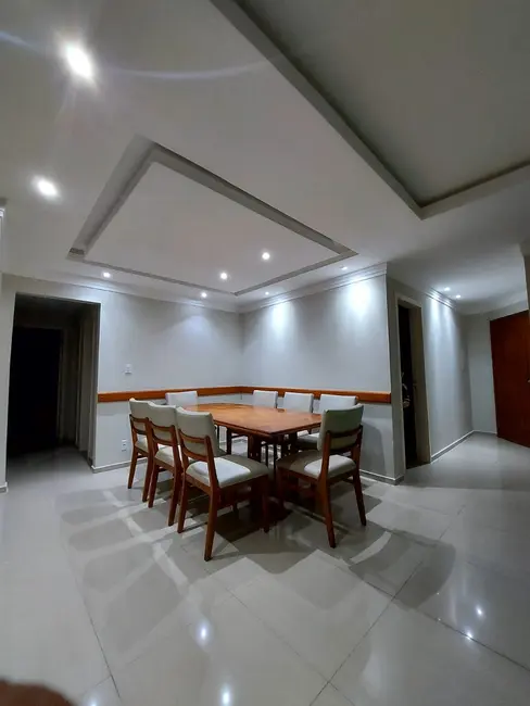 Apartamento com 3 quartos para alugar, 79m2 em Bombinhas - SC - imagem 4 Foto 4 de Apartamento com 3 quartos para alugar, 79m2 em Bombinhas - SC