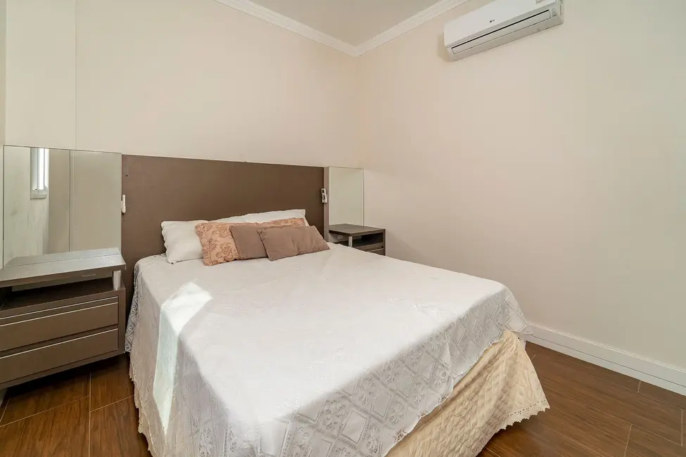 Foto 6 de Apartamento com 2 quartos para alugar, 72m2 em Bombinhas - SC