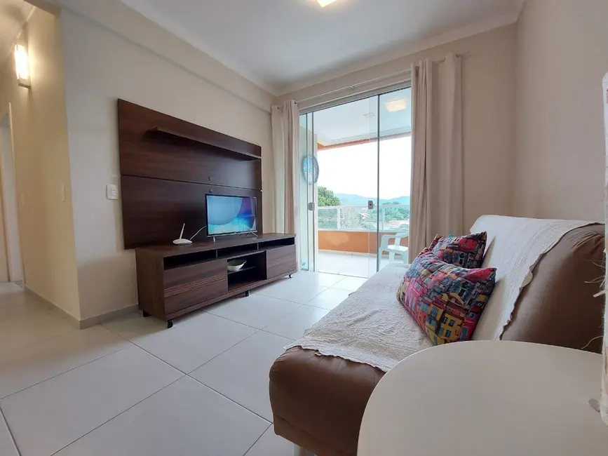 Foto 1 de Apartamento com 2 quartos à venda, 72m2 em Bombinhas - SC