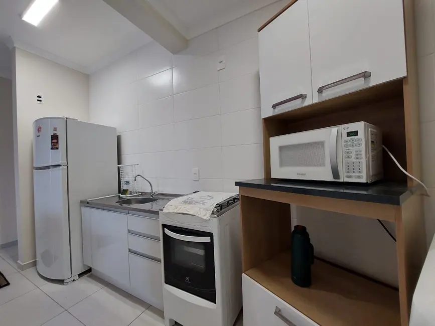 Foto 4 de Apartamento com 2 quartos à venda, 72m2 em Bombinhas - SC