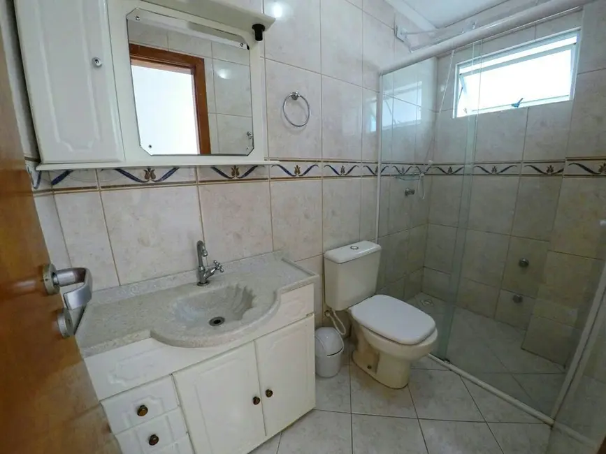 Foto 9 de Apartamento com 2 quartos para alugar, 70m2 em Bombinhas - SC