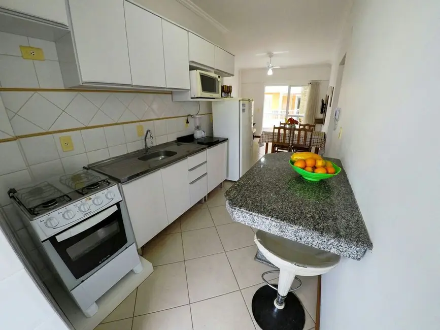 Foto 5 de Apartamento com 2 quartos para alugar, 70m2 em Bombinhas - SC