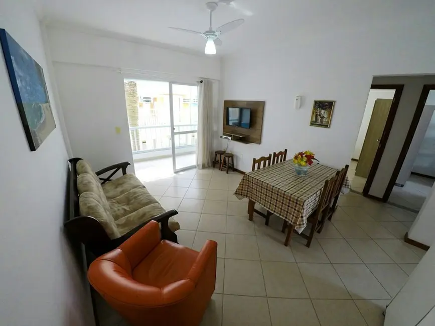 Foto 2 de Apartamento com 2 quartos para alugar, 70m2 em Bombinhas - SC