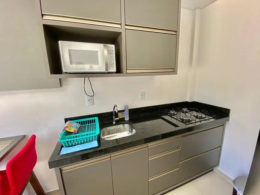Apartamento com 1 quarto para alugar, 42m2 em Bombinhas - SC - imagem 9 Foto 9 de Apartamento com 1 quarto para alugar, 42m2 em Bombinhas - SC