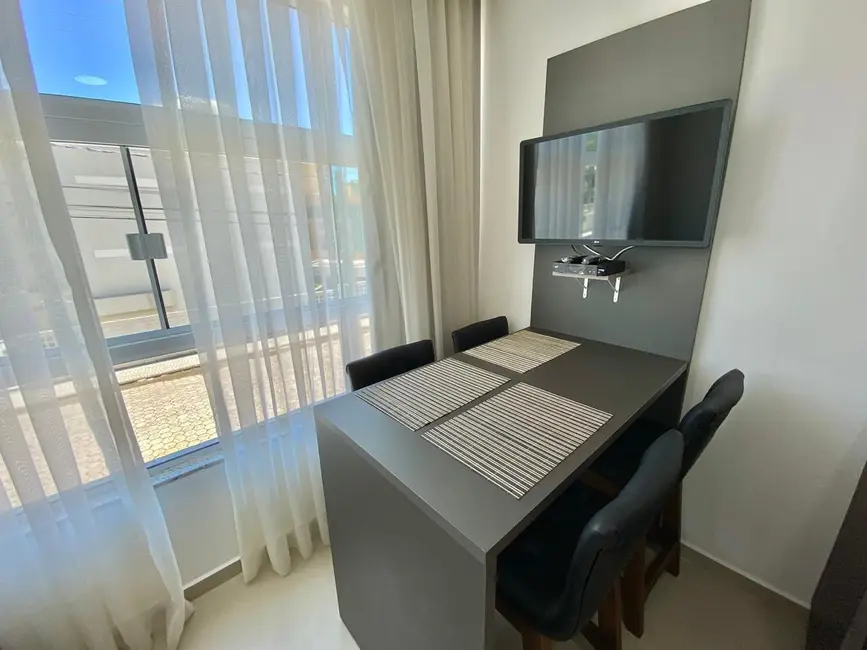 Foto 6 de Apartamento com 1 quarto para alugar, 42m2 em Bombinhas - SC