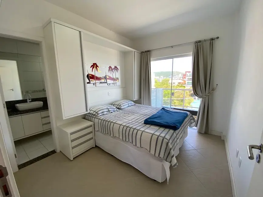 Foto 7 de Apartamento com 2 quartos para alugar, 64m2 em Bombinhas - SC