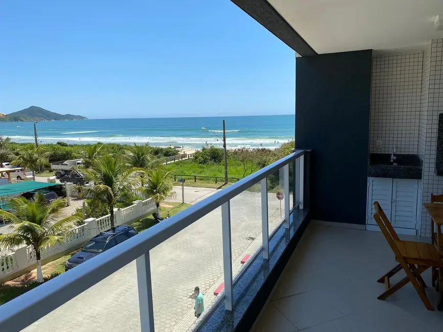 Foto 2 de Apartamento com 2 quartos para alugar, 64m2 em Bombinhas - SC