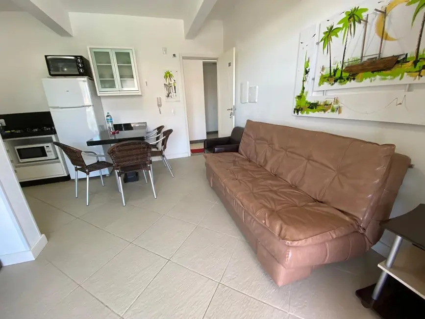 Apartamento com 1 quarto para alugar, 64m2 em Bombinhas - SC - imagem 4 Foto 4 de Apartamento com 1 quarto para alugar, 64m2 em Bombinhas - SC