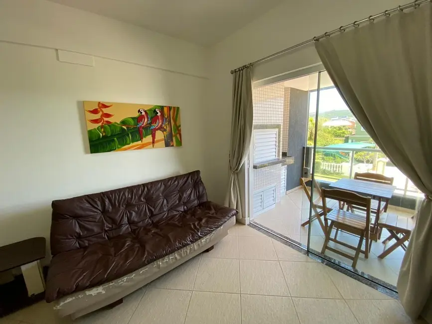 Apartamento com 1 quarto para alugar, 64m2 em Bombinhas - SC - imagem 4 Foto 4 de Apartamento com 1 quarto para alugar, 64m2 em Bombinhas - SC