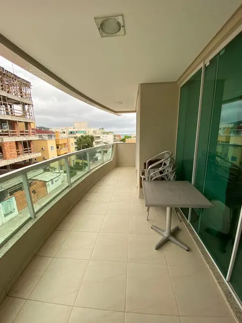 Apartamento com 3 quartos para alugar, 98m2 em Bombinhas - SC - imagem 4 Foto 4 de Apartamento com 3 quartos para alugar, 98m2 em Bombinhas - SC