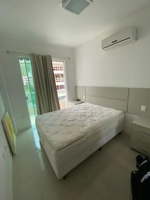 Apartamento com 3 quartos para alugar, 98m2 em Bombinhas - SC - imagem 5 Foto 5 de Apartamento com 3 quartos para alugar, 98m2 em Bombinhas - SC