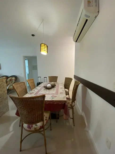 Foto 2 de Apartamento com 3 quartos para alugar, 98m2 em Bombinhas - SC