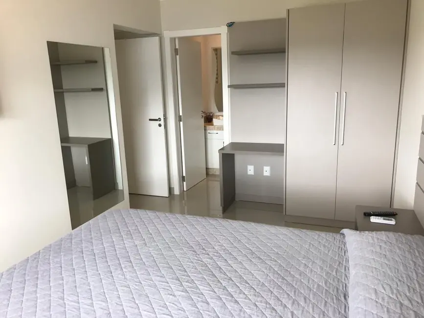 Apartamento com 2 quartos para alugar, 54m2 em Centro, Bombinhas - SC - imagem 7 Foto 7 de Apartamento com 2 quartos para alugar, 54m2 em Centro, Bombinhas - SC