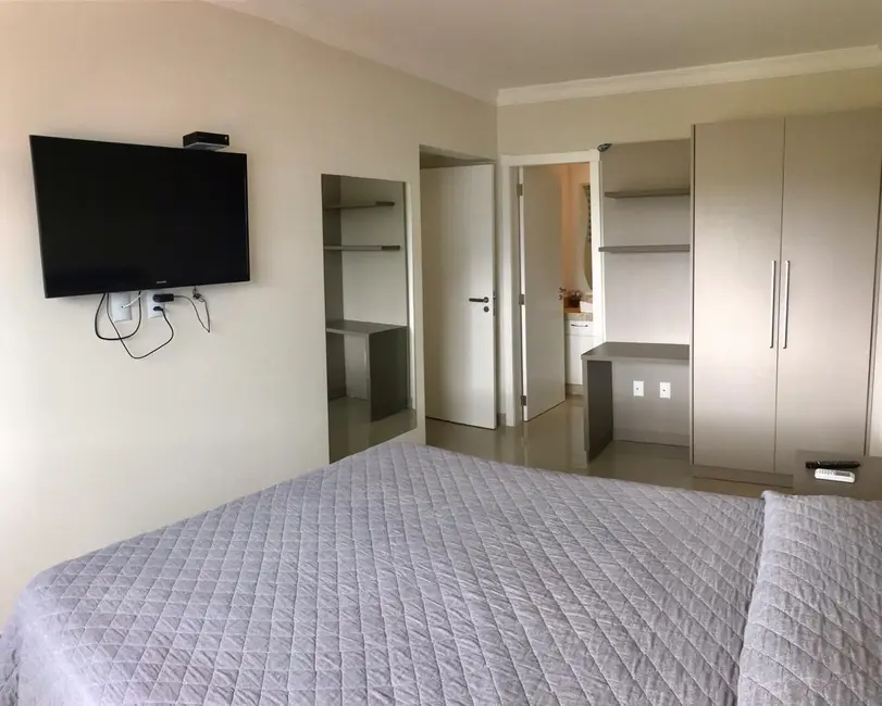 Apartamento com 2 quartos para alugar, 54m2 em Centro, Bombinhas - SC - imagem 8 Foto 8 de Apartamento com 2 quartos para alugar, 54m2 em Centro, Bombinhas - SC
