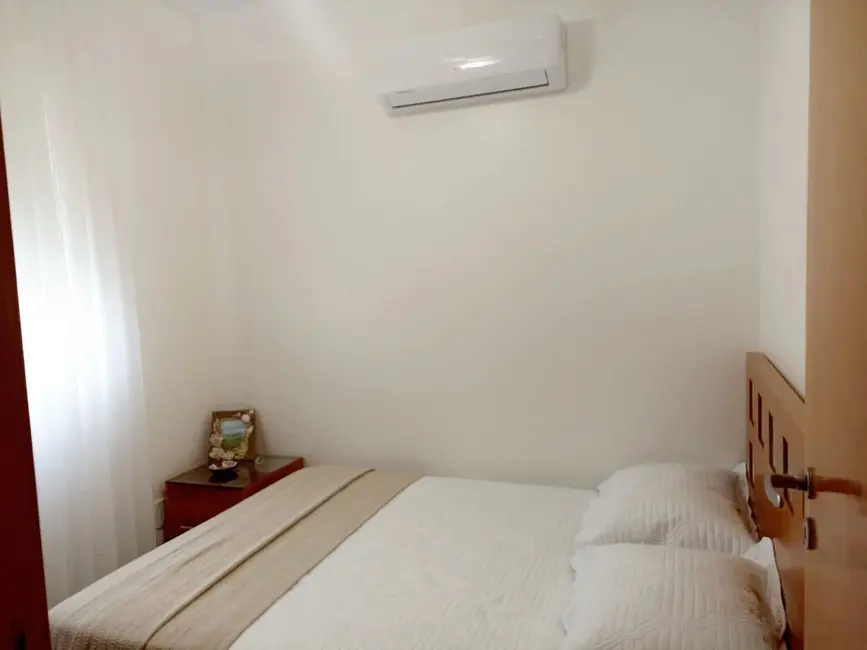Foto 9 de Apartamento com 5 quartos para alugar, 160m2 em Bombinhas - SC