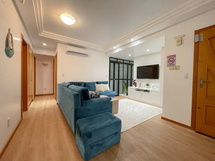 Foto 2 de Apartamento com 5 quartos para alugar, 160m2 em Bombinhas - SC