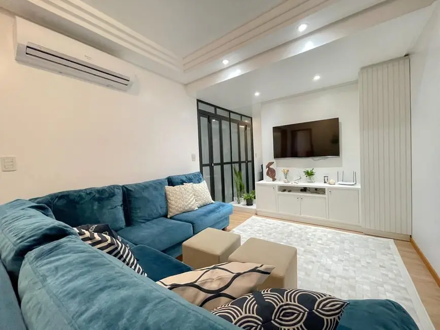 Foto 1 de Apartamento com 5 quartos para alugar, 160m2 em Bombinhas - SC