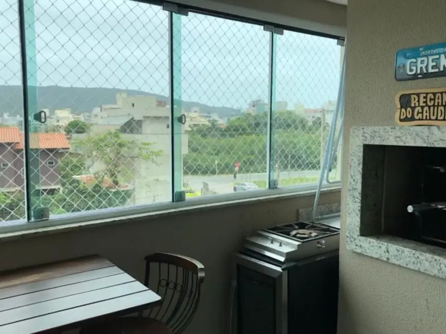 Foto 8 de Apartamento com 3 quartos à venda, 88m2 em Bombinhas - SC