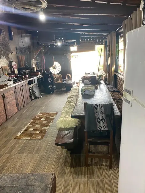 Casa com 1 quarto à venda, 252m2 em Bombinhas - SC - imagem 6 Foto 6 de Casa com 1 quarto à venda, 252m2 em Bombinhas - SC