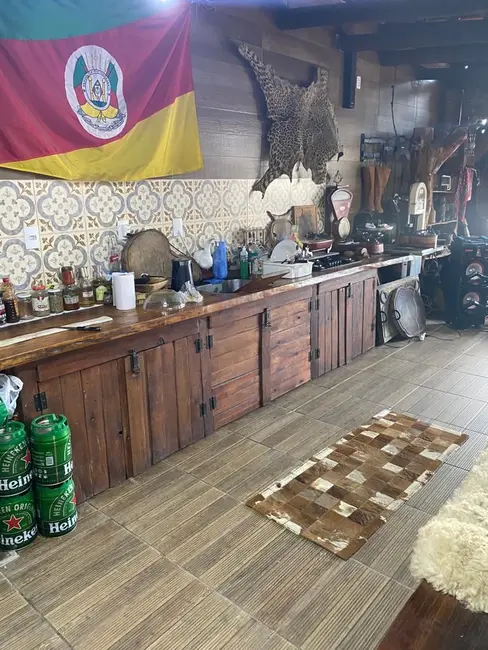 Casa com 1 quarto à venda, 252m2 em Bombinhas - SC - imagem 7 Foto 7 de Casa com 1 quarto à venda, 252m2 em Bombinhas - SC