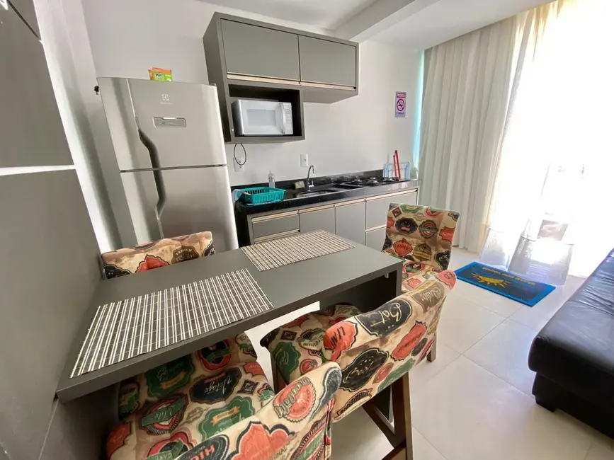 Apartamento com 1 quarto para alugar, 42m2 em Bombinhas - SC - imagem 9 Foto 9 de Apartamento com 1 quarto para alugar, 42m2 em Bombinhas - SC