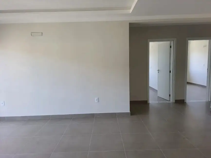 Foto 5 de Apartamento com 3 quartos à venda, 97m2 em Bombinhas - SC