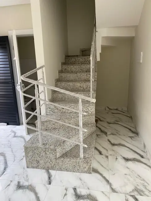 Foto 6 de Sobrado com 2 quartos à venda, 81m2 em Bombinhas - SC