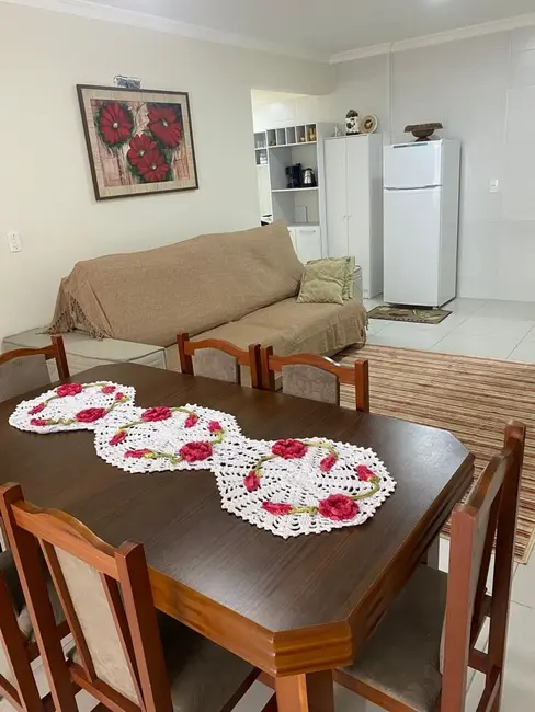 Foto 4 de Apartamento com 2 quartos à venda, 78m2 em Bombinhas - SC