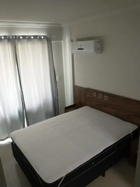 Apartamento com 2 quartos para alugar, 70m2 em Bombinhas - SC - imagem 4 Foto 4 de Apartamento com 2 quartos para alugar, 70m2 em Bombinhas - SC