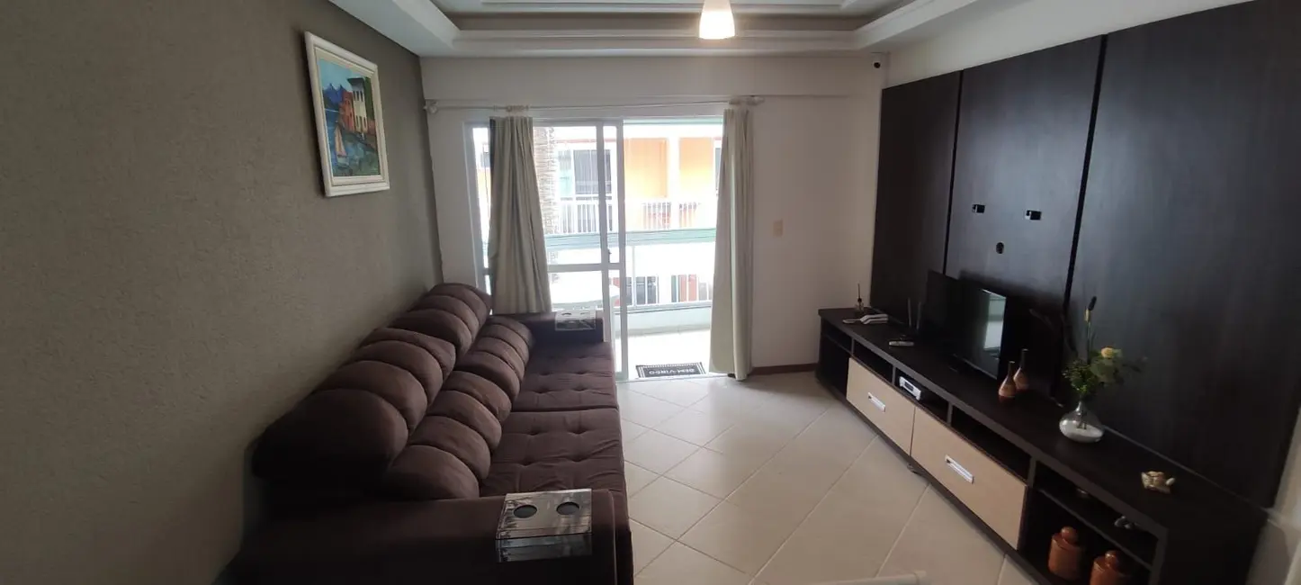 Foto 1 de Apartamento com 2 quartos para alugar, 75m2 em Bombinhas - SC